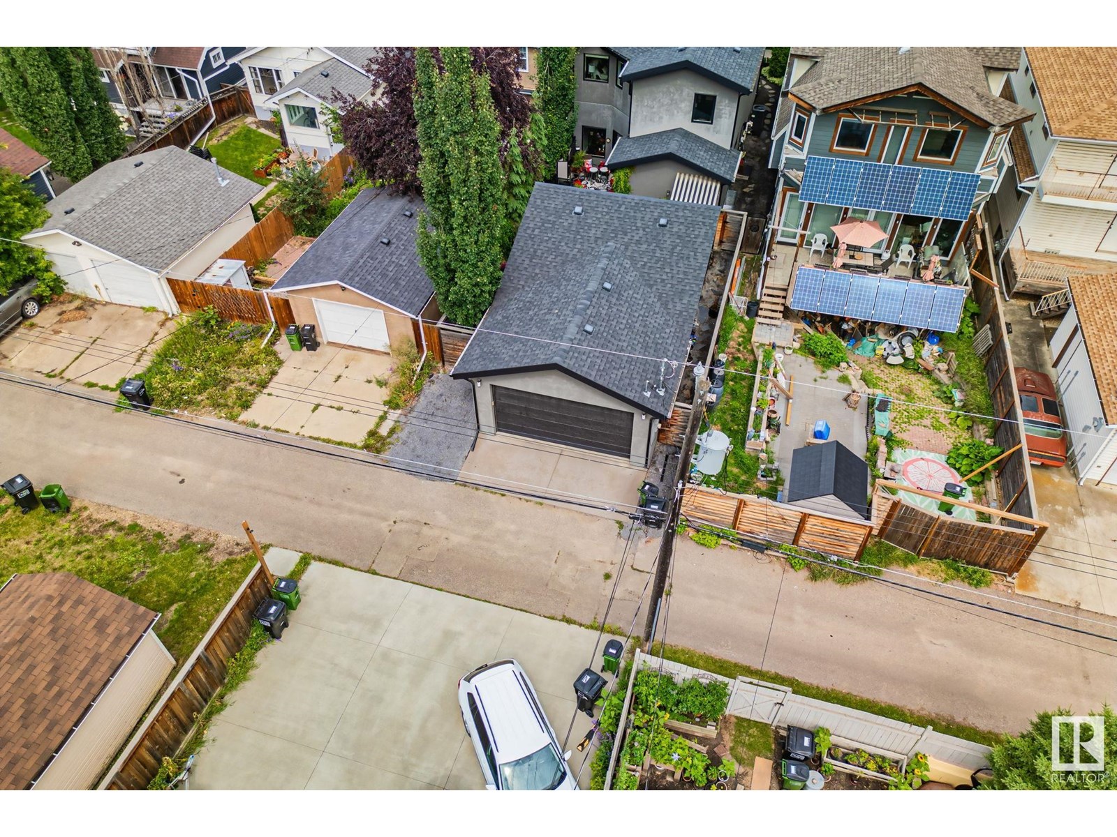 Photo 63 of 11121 81 Av Nw, Edmonton AB