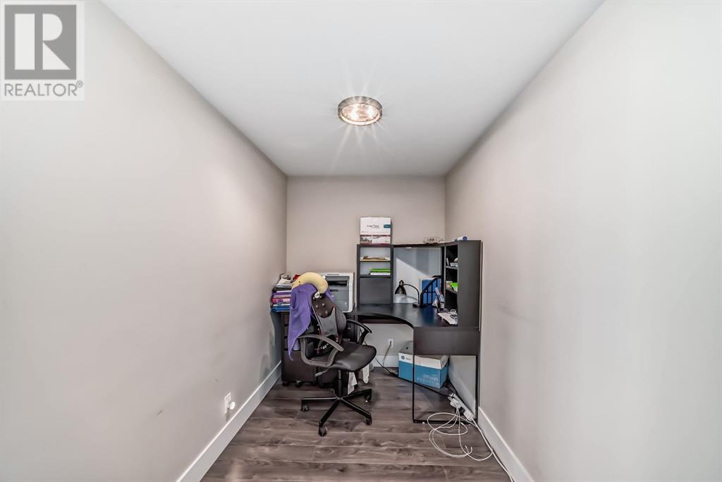 Single Family House for Sale in    Avenue SE Downtown East Village Calgary 