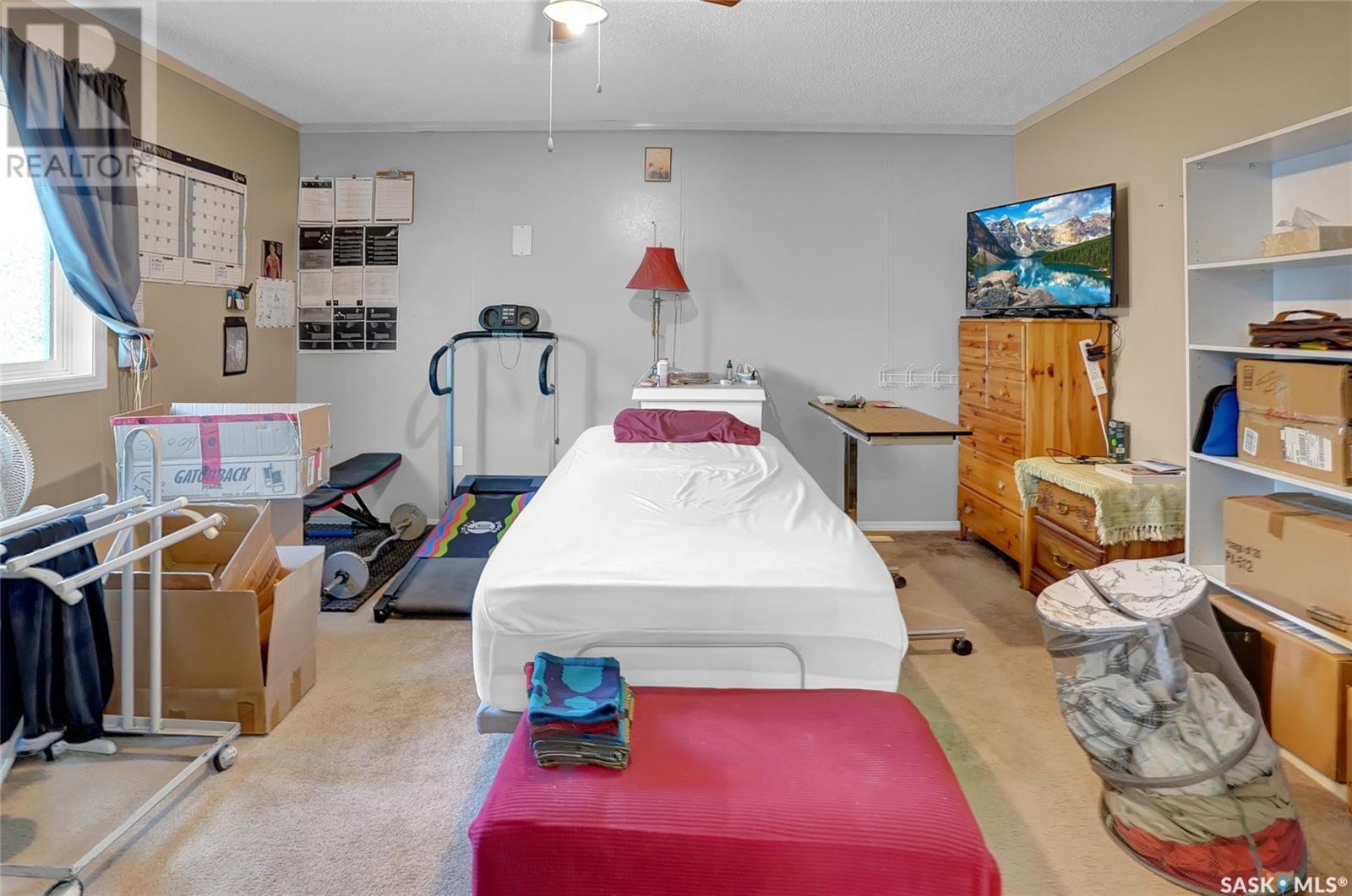 Photo 14 of F 2 1455 9th Avenue Ne, Moose Jaw SK
