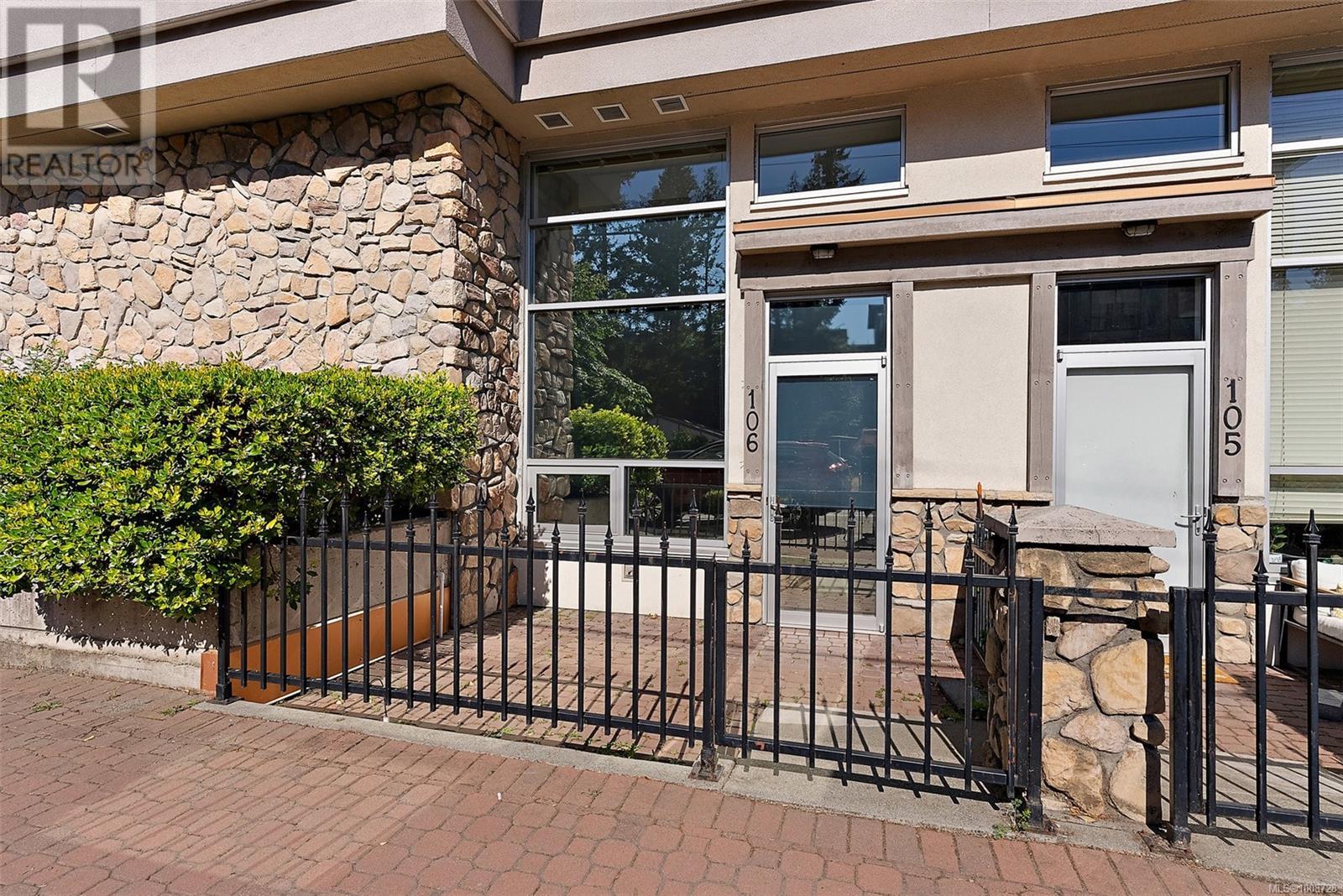 Photo 16 of 106 866 Goldstream Ave, Langford BC