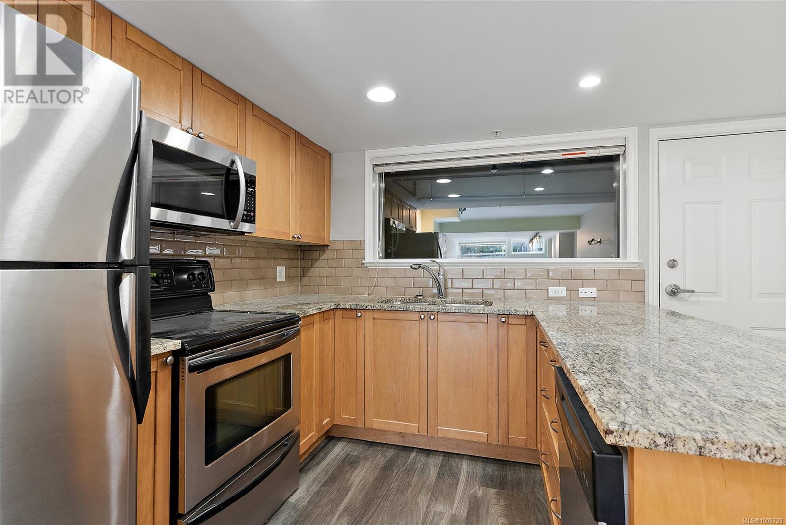 Photo 7 of 106 866 Goldstream Ave, Langford BC