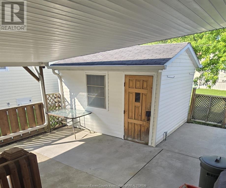 Photo 7 of 125 Steven Court, Essex ON