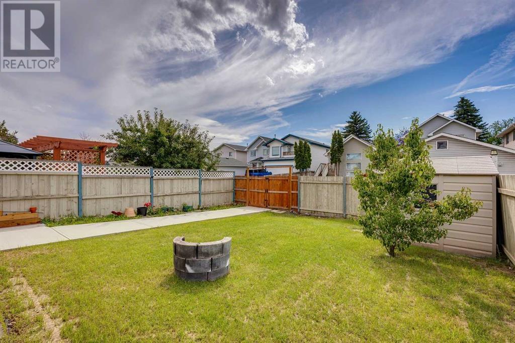 Photo 17 of 47 Erin Grove Se, Calgary AB