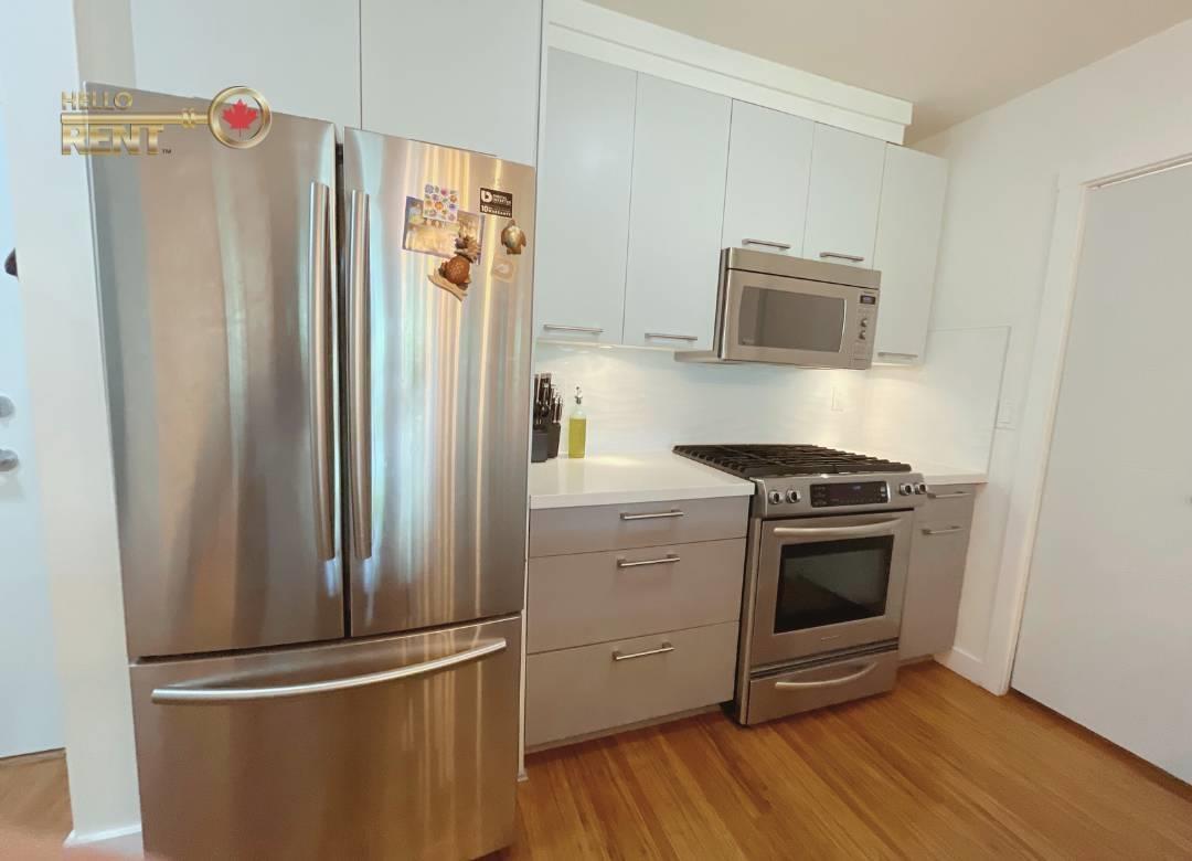 Photo 4 of 311 3355 Rosemary Heights Drive, Surrey BC