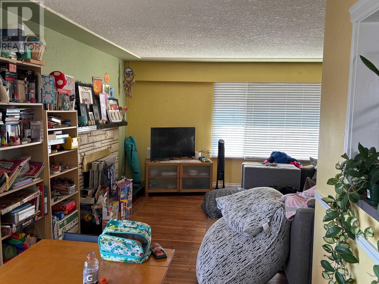 Photo 9 of 2280 Penticton Street, Vancouver BC