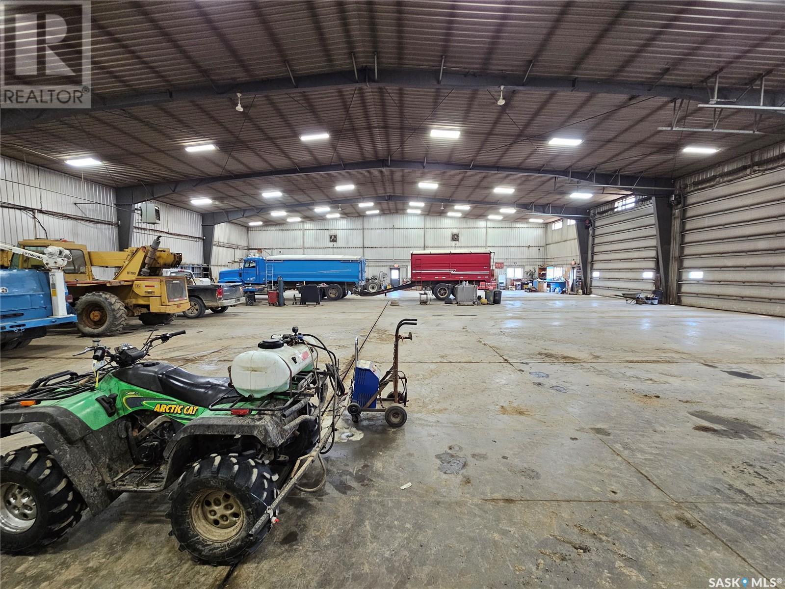 Carlyle Contracting Buildings & Land — photo 13