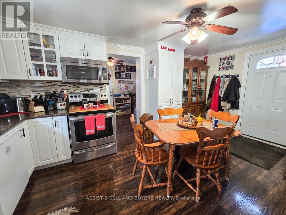 Photo 7 of 23 Monroe Avenue, Cornwall ON