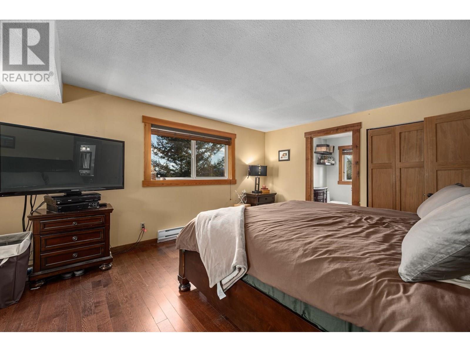 5929 BEECH Road, Merritt