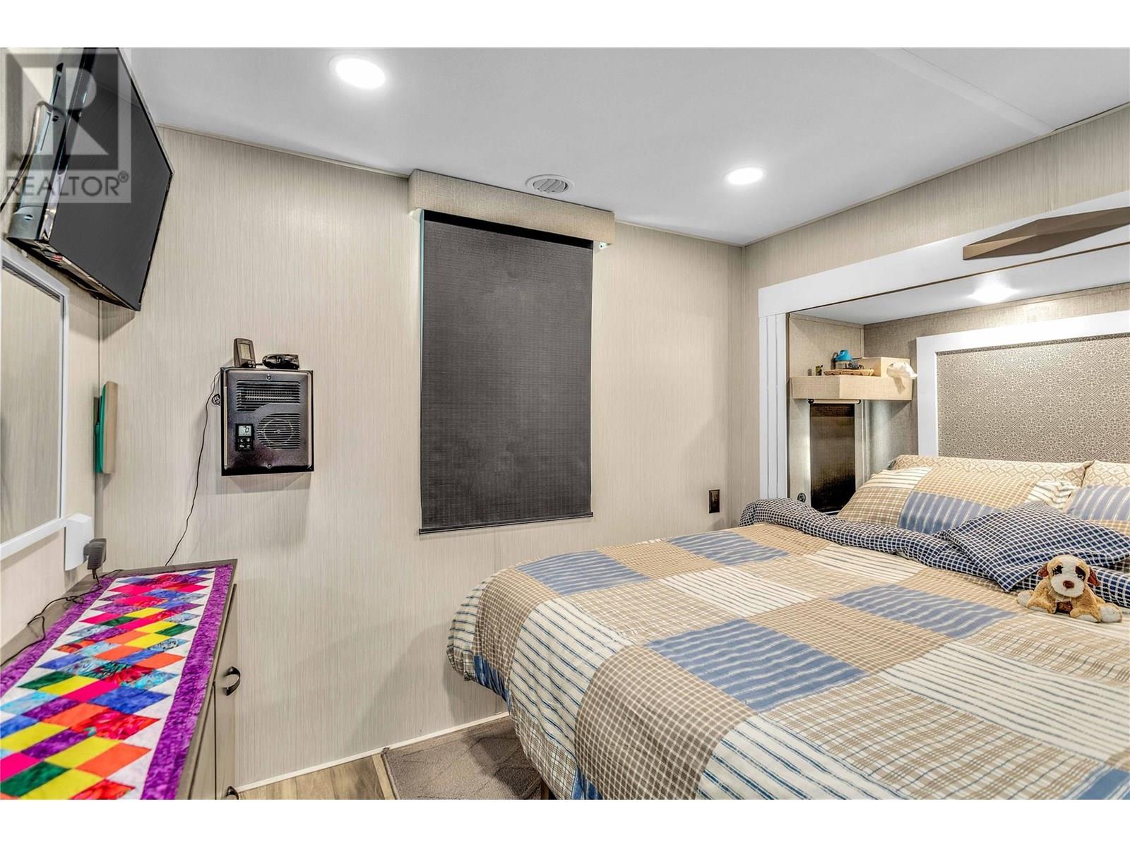 396 415 Commonwealth Road, Lake Country