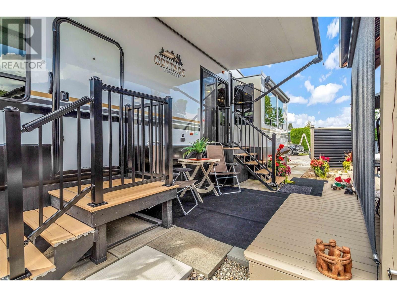 396 415 Commonwealth Road, Lake Country