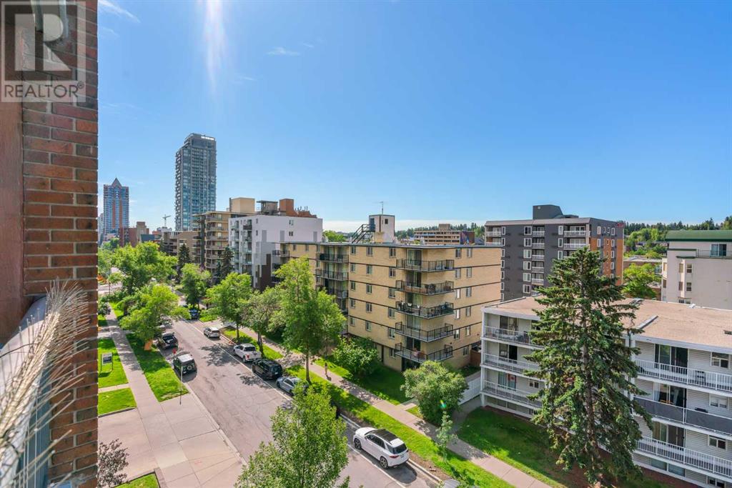 Single Family House for Sale in    Avenue Beltline Calgary 