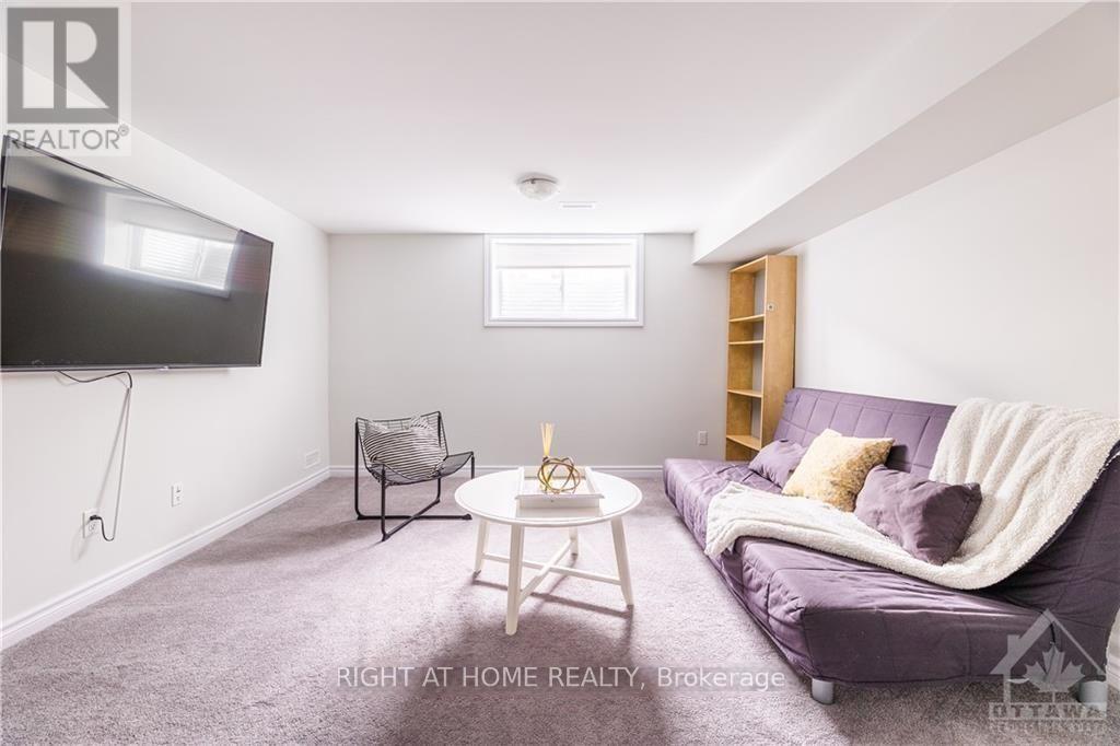 Photo 6 of 116 Vendome Street, Ottawa ON