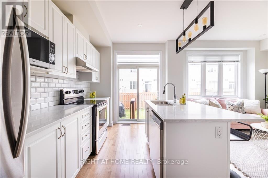Photo 15 of 116 Vendome Street, Ottawa ON