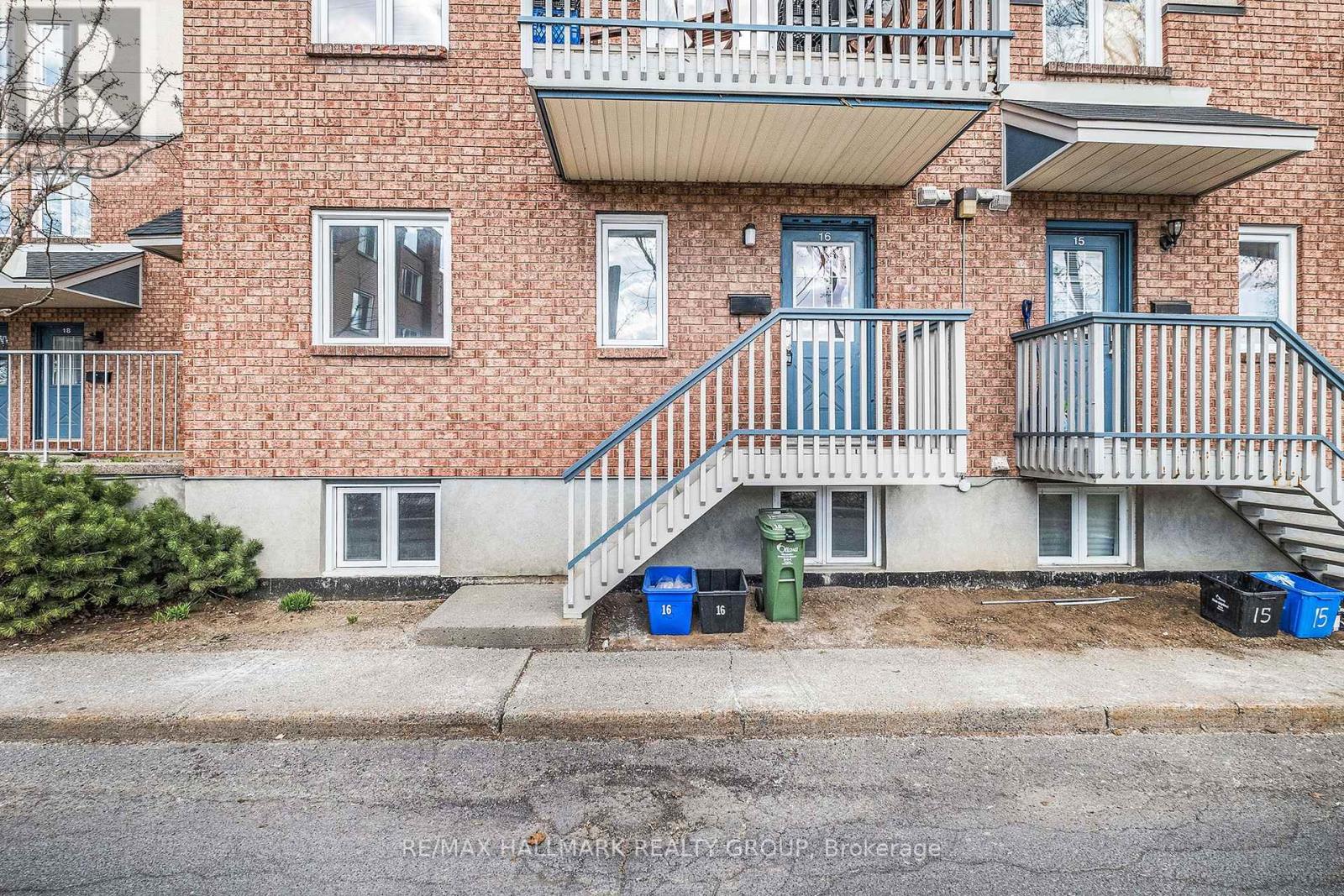 Photo 5 of 16 1204 Shillington Avenue, Ottawa ON