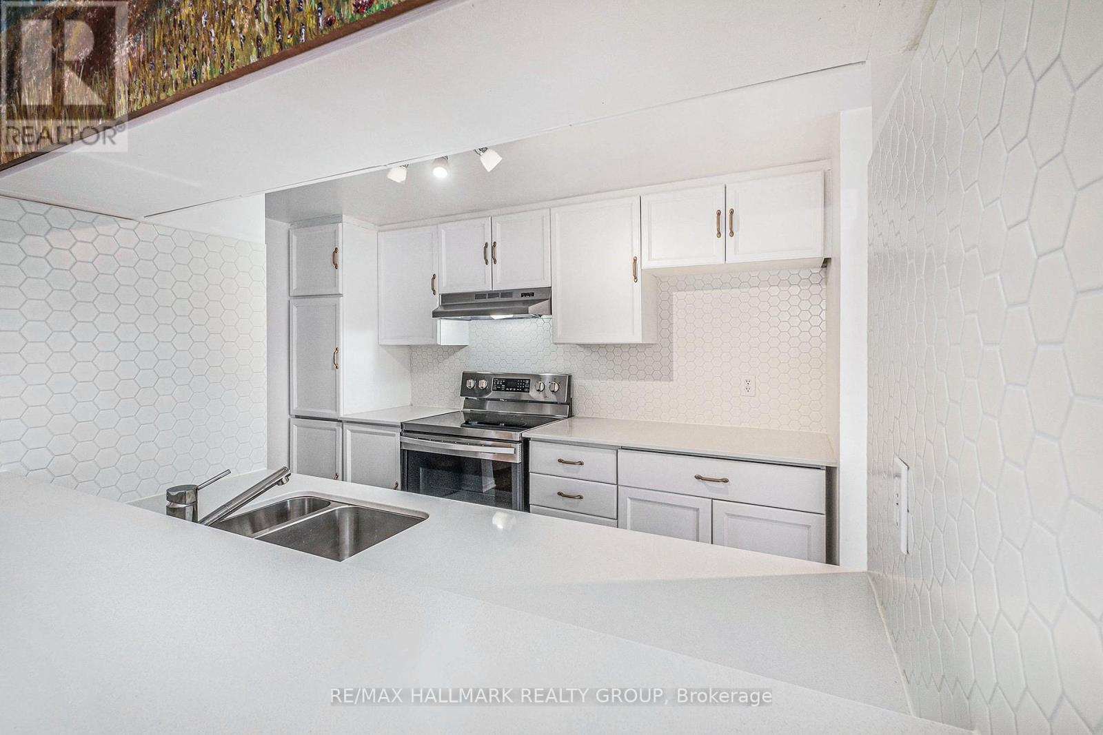 Photo 16 of 16 1204 Shillington Avenue, Ottawa ON