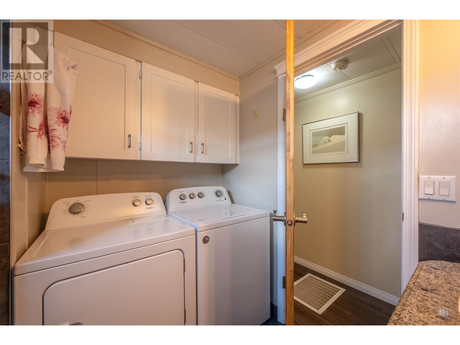 308 321 YORKTON Avenue, Penticton