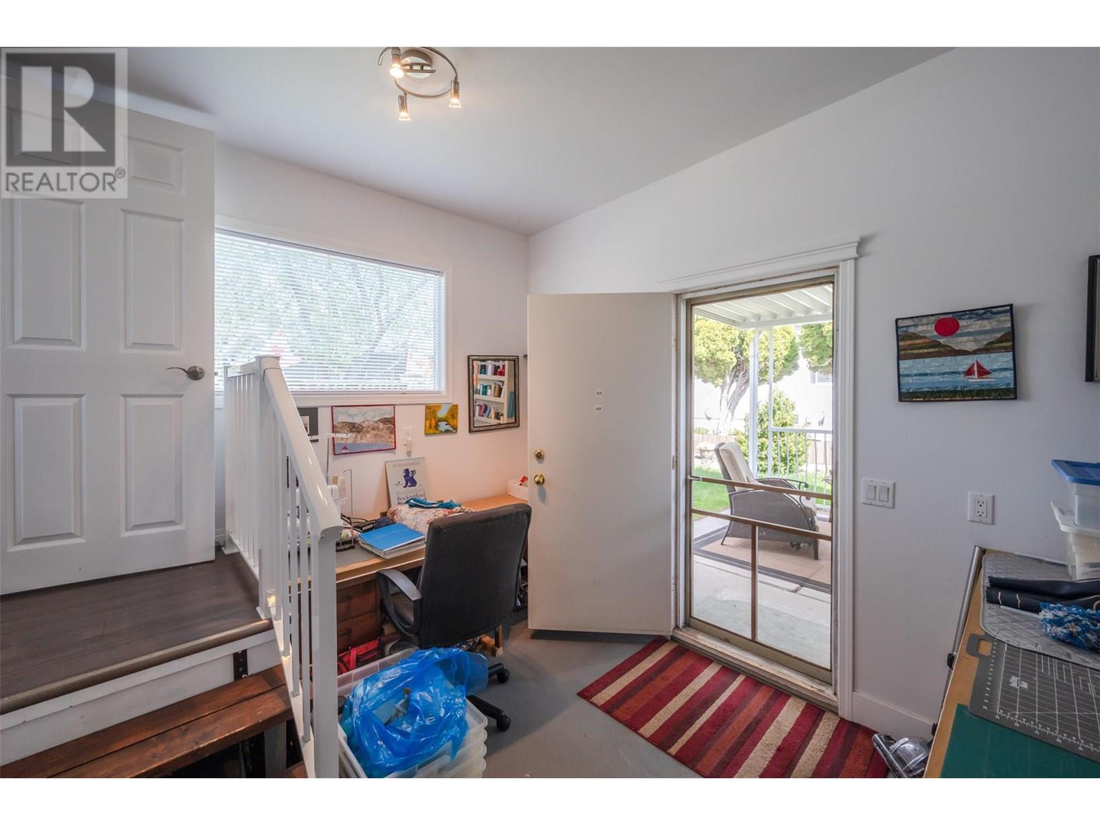 308 321 YORKTON Avenue, Penticton