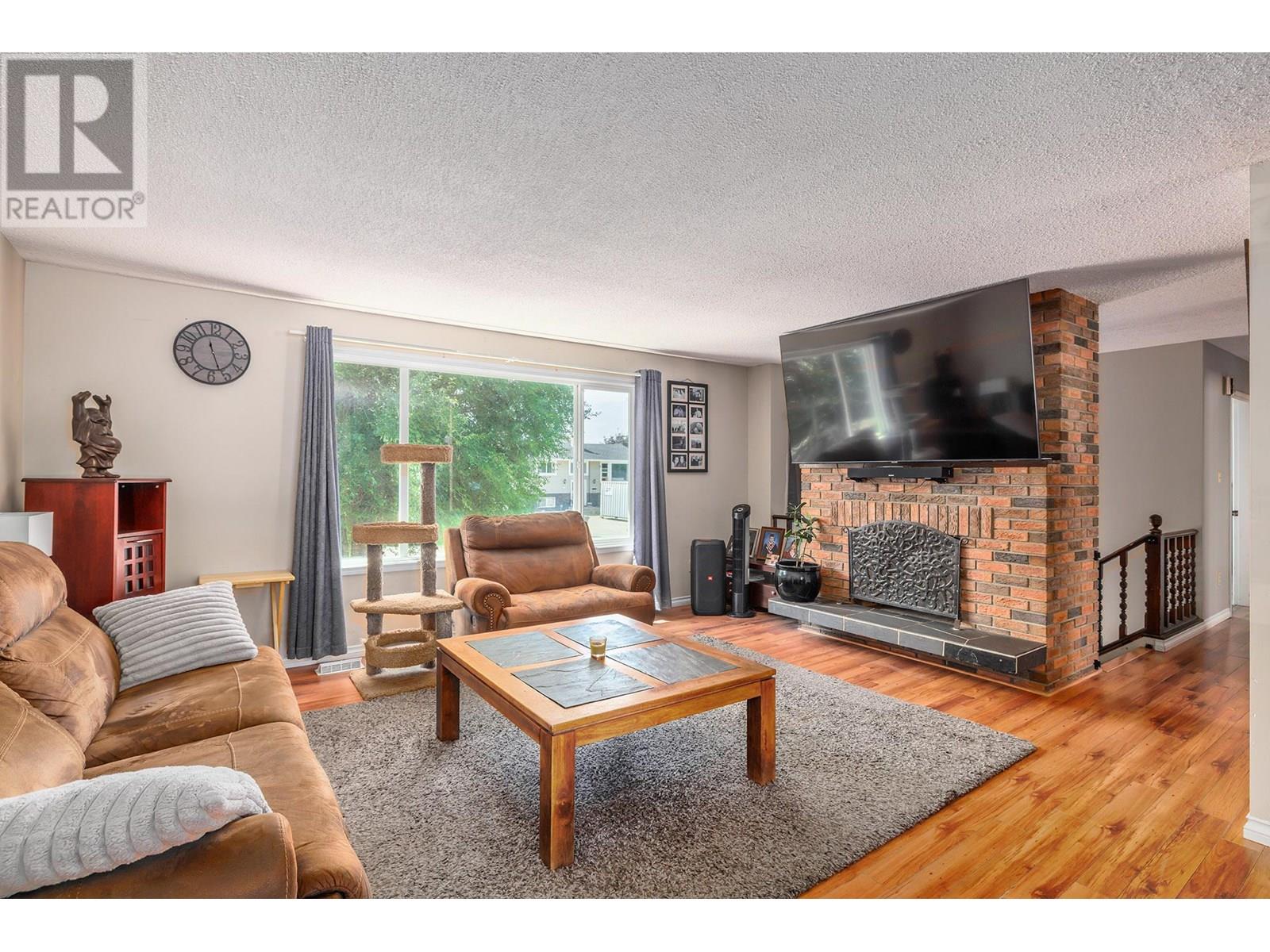  500 Keithley Road, Kelowna