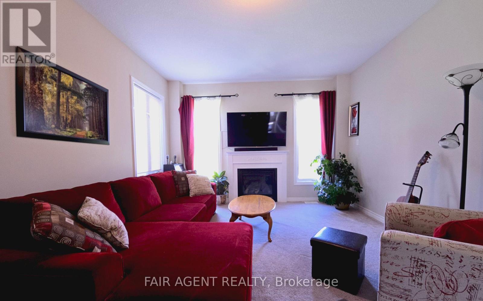 Photo 20 of 60 Holt Drive, New Tecumseth ON