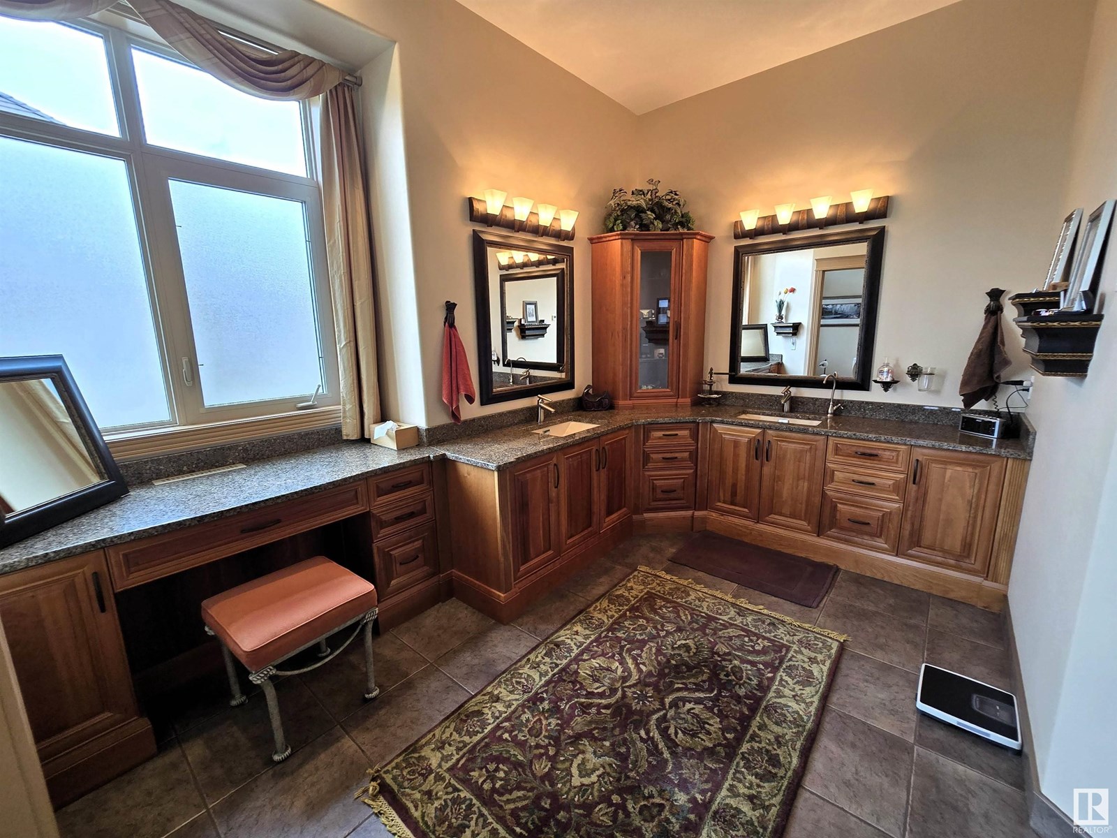 Photo 64 of 491 52328 Rge Road 233, Rural Strathcona County AB