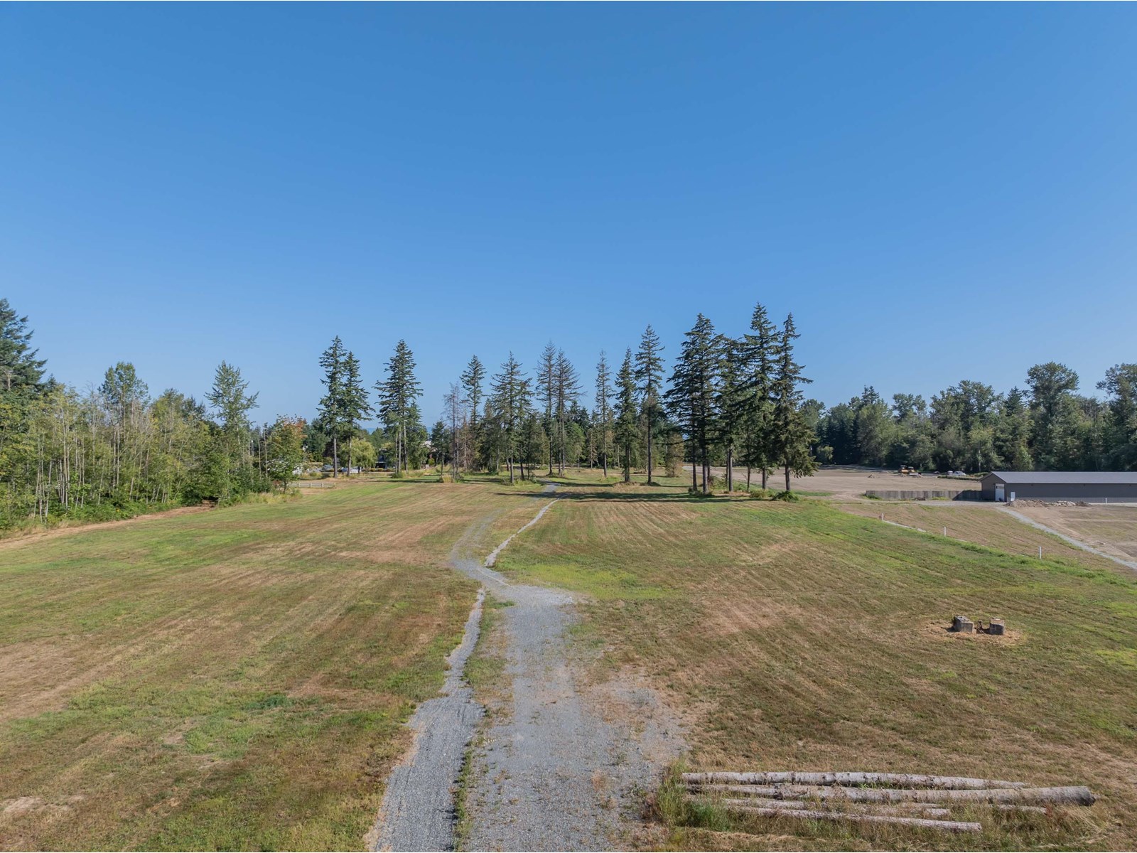 Photo 5 of 22714 26 Avenue, Langley BC