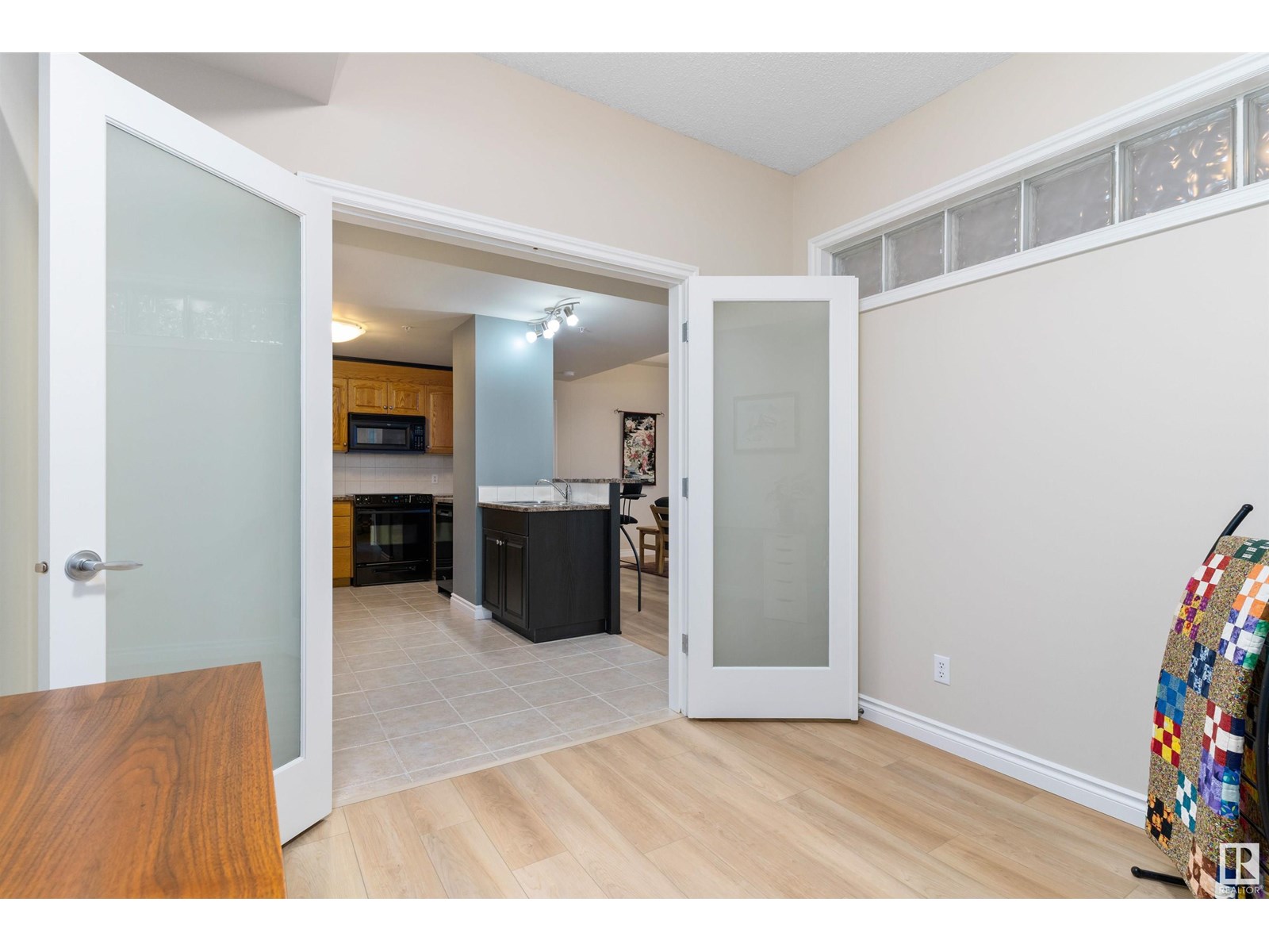 Photo 9 of 408 9020 Jasper Av Nw, Edmonton AB