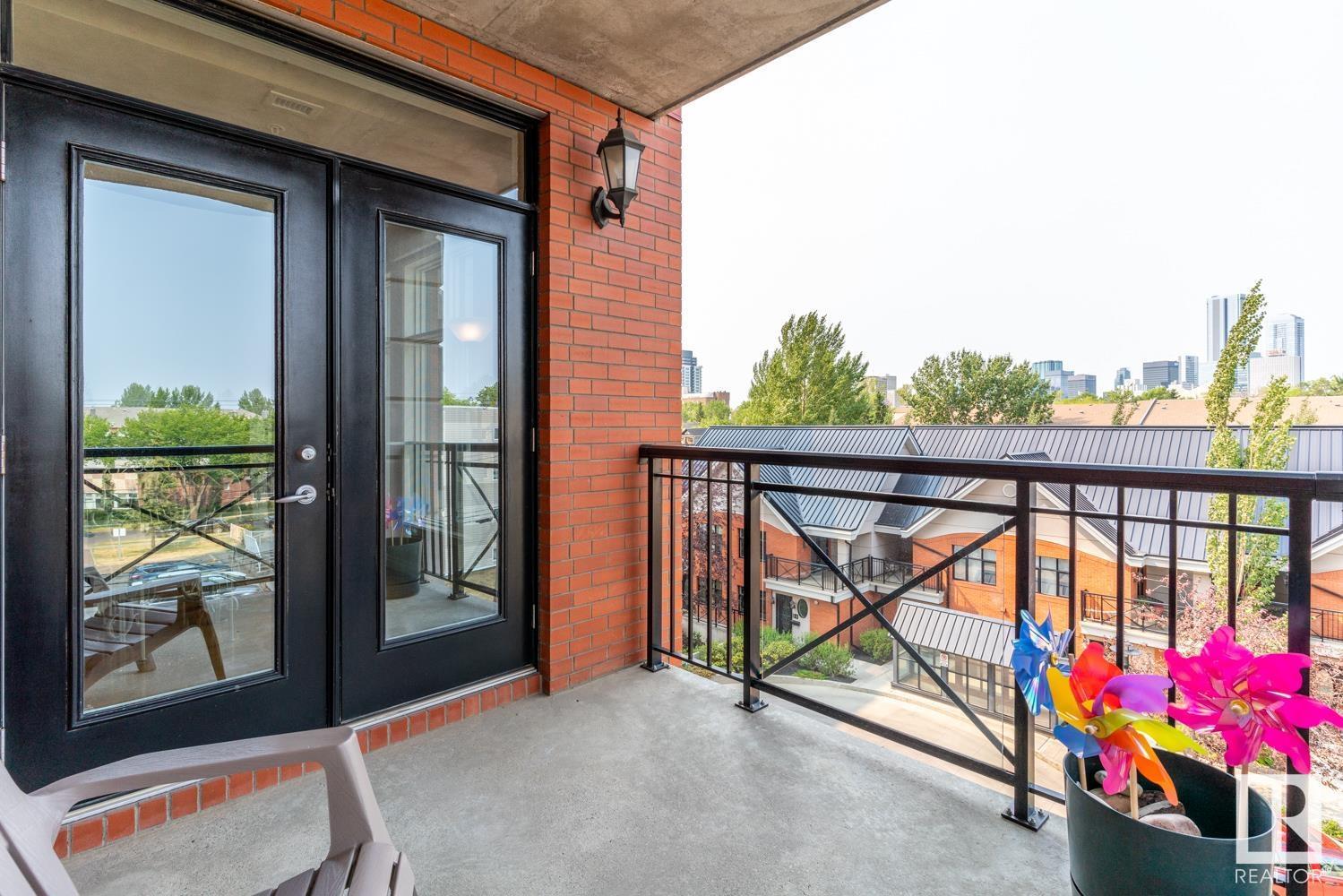 Photo 16 of 408 9020 Jasper Av Nw, Edmonton AB