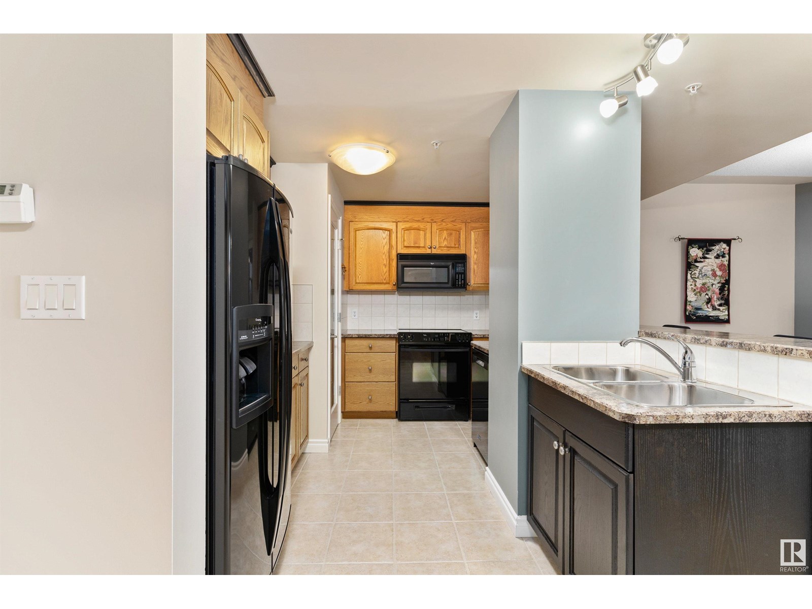 Photo 6 of 408 9020 Jasper Av Nw, Edmonton AB