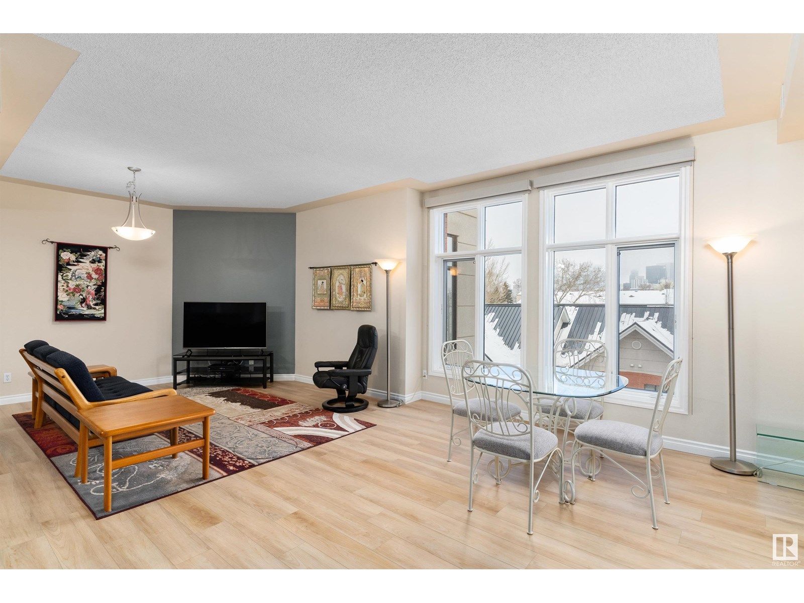 Photo 7 of 408 9020 Jasper Av Nw, Edmonton AB