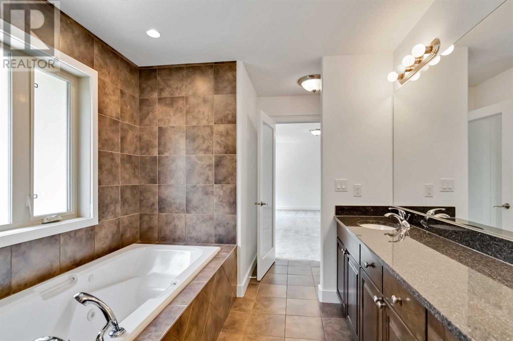 Photo 28 of 172 Gravelstone Way, Fort Mcmurray AB