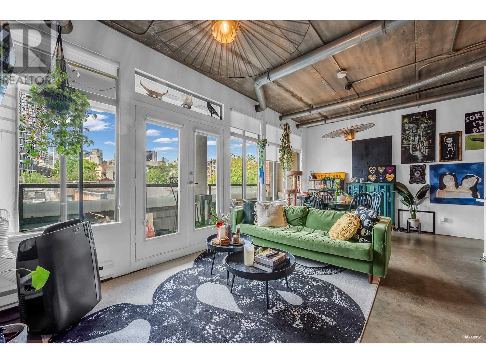 Photo 1 of 404 28 Powell Street, Vancouver BC