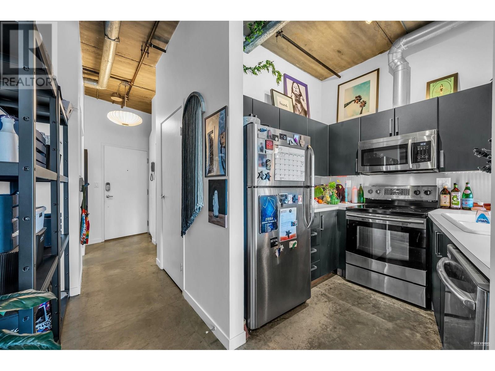 Photo 13 of 404 28 Powell Street, Vancouver BC