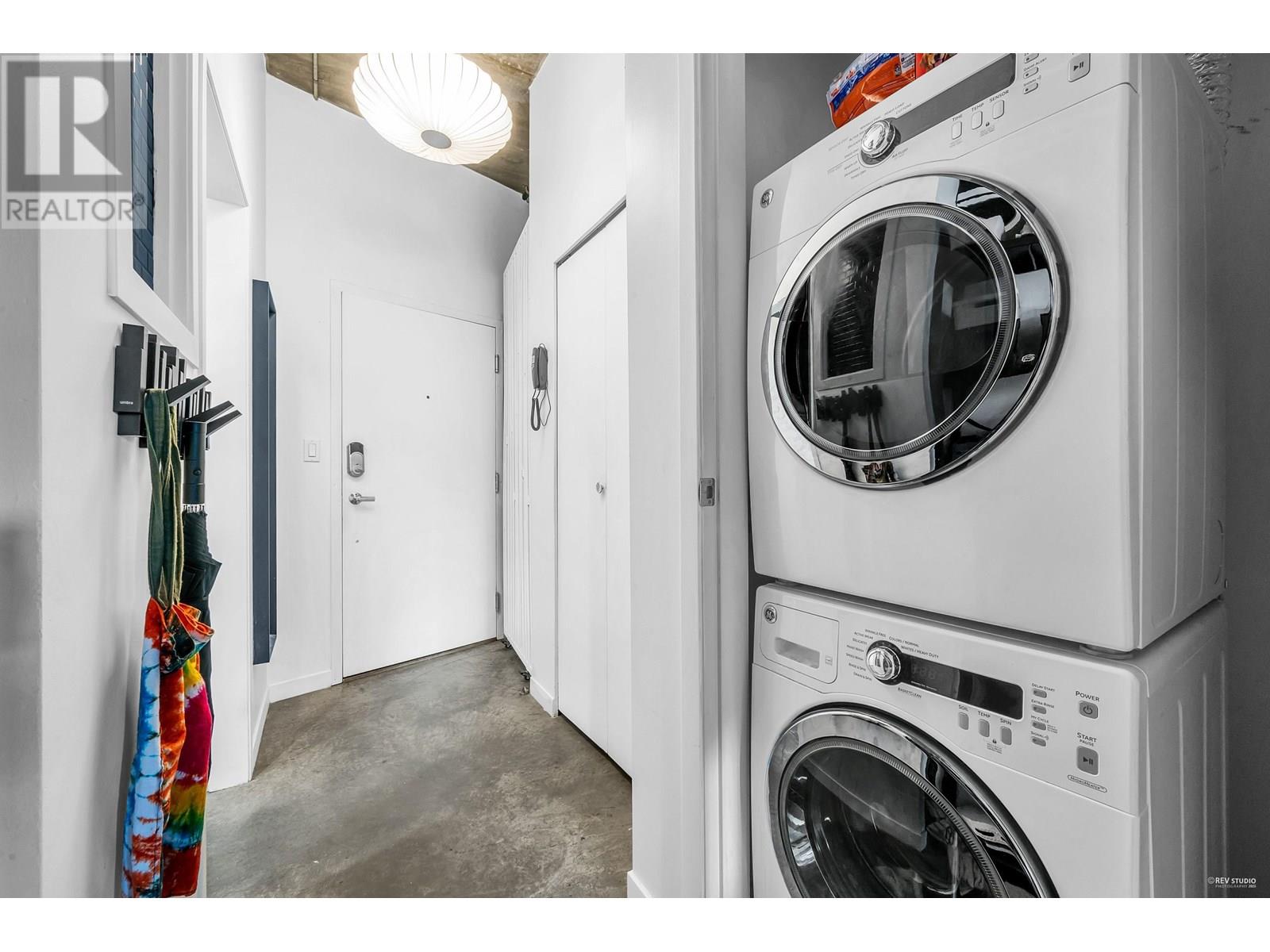 Photo 22 of 404 28 Powell Street, Vancouver BC