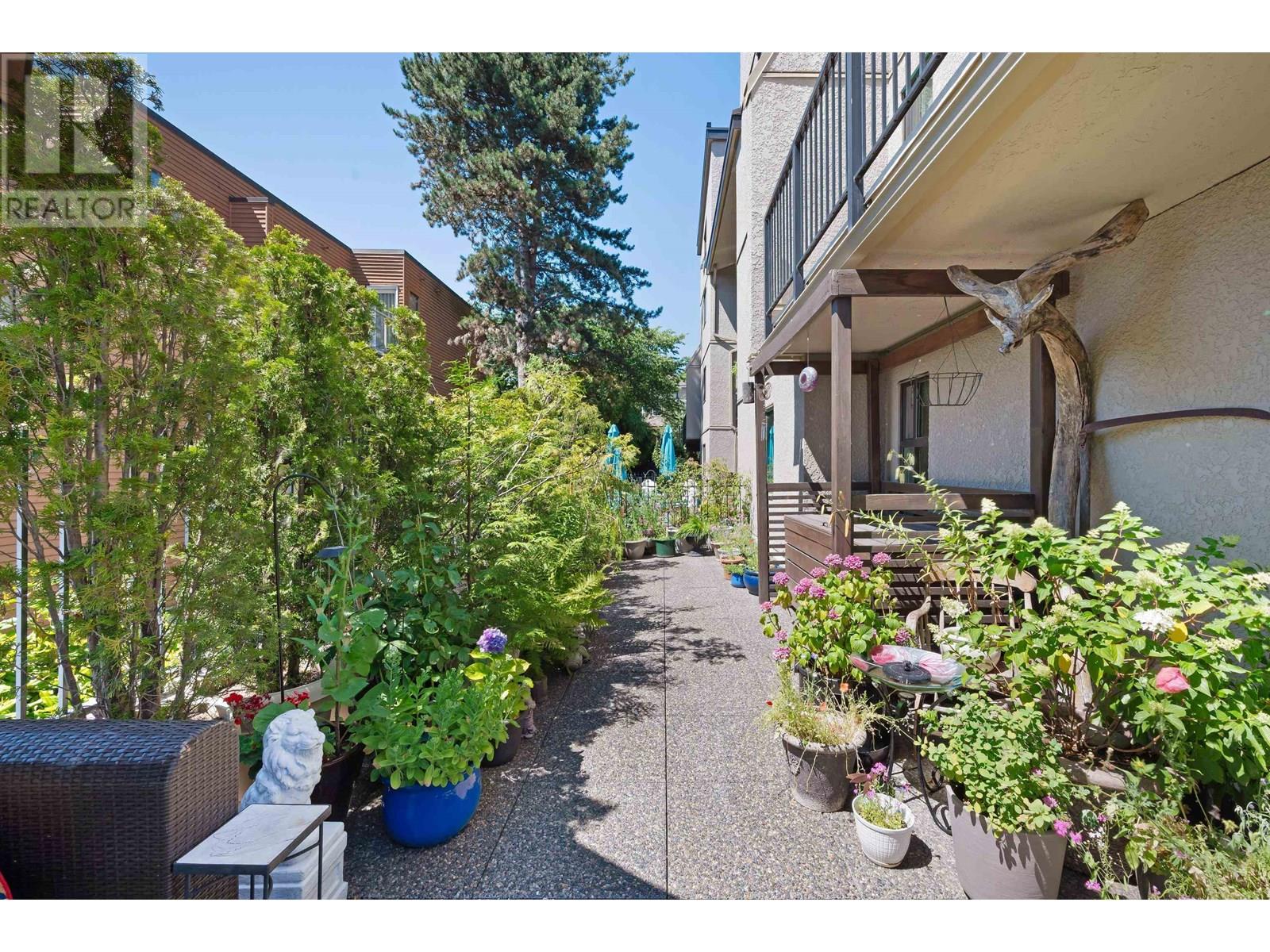 Photo 21 of 102 803 Queens Avenue, New Westminster BC