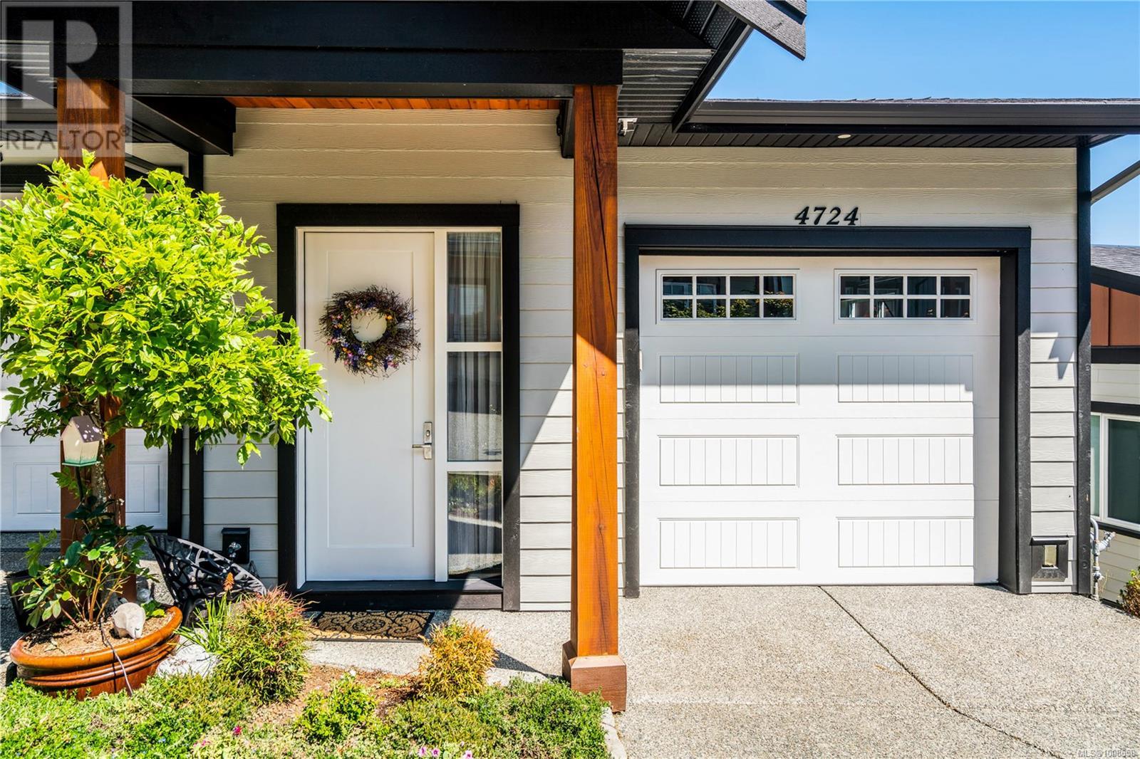 Photo 10 of 4724 Horizon Dr, Nanaimo BC