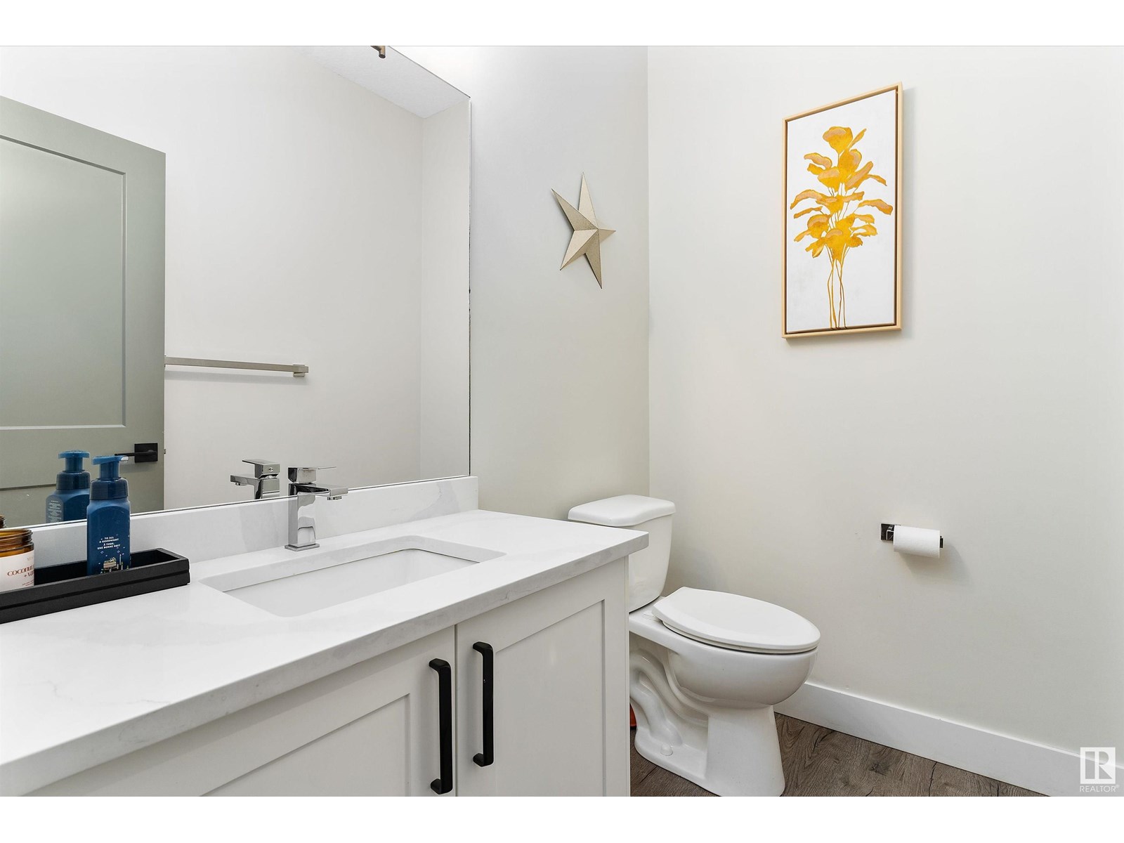 Photo 41 of 1028 Berg Pl, Leduc AB
