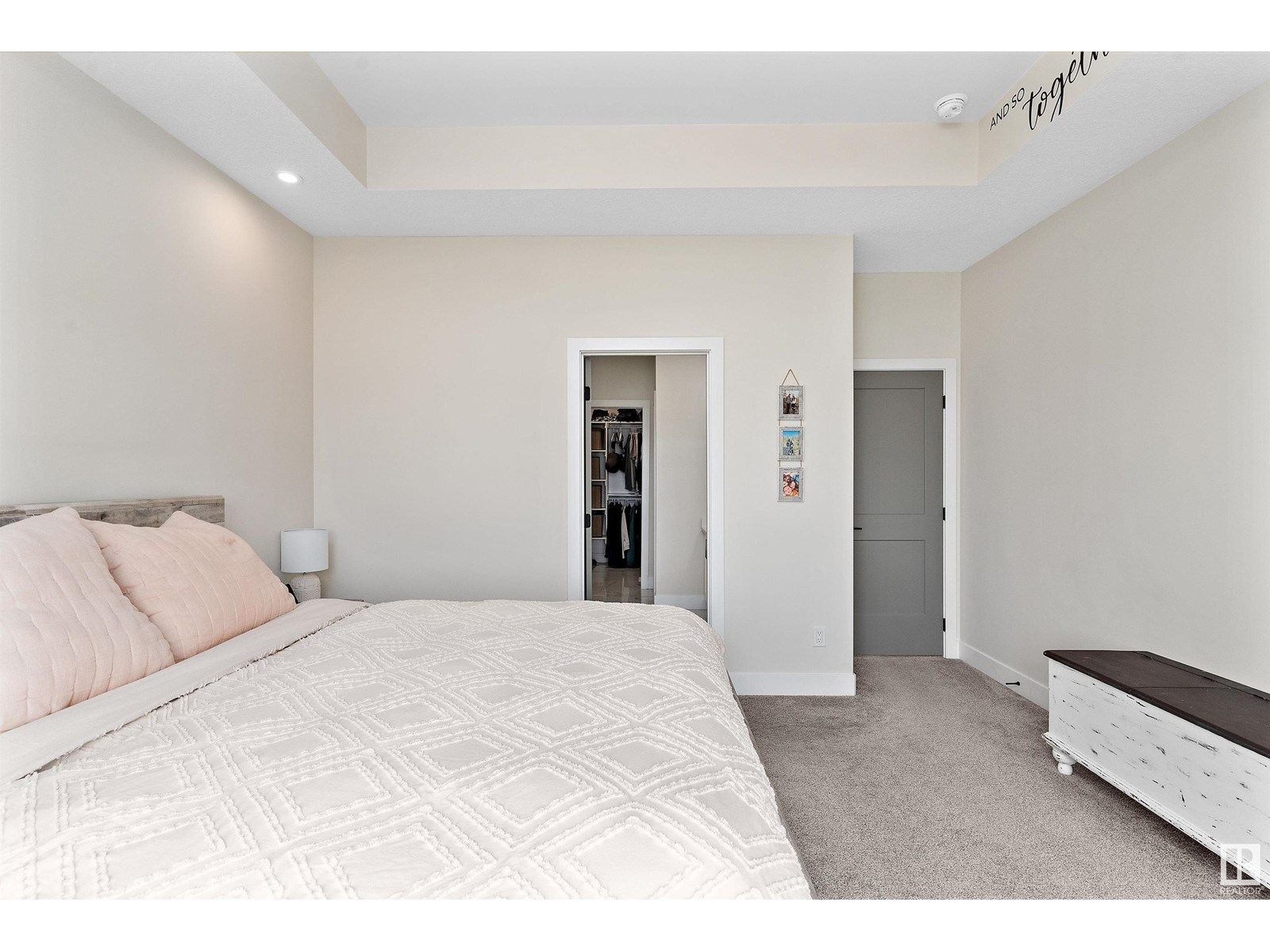 Photo 1 of 1028 Berg Pl, Leduc AB