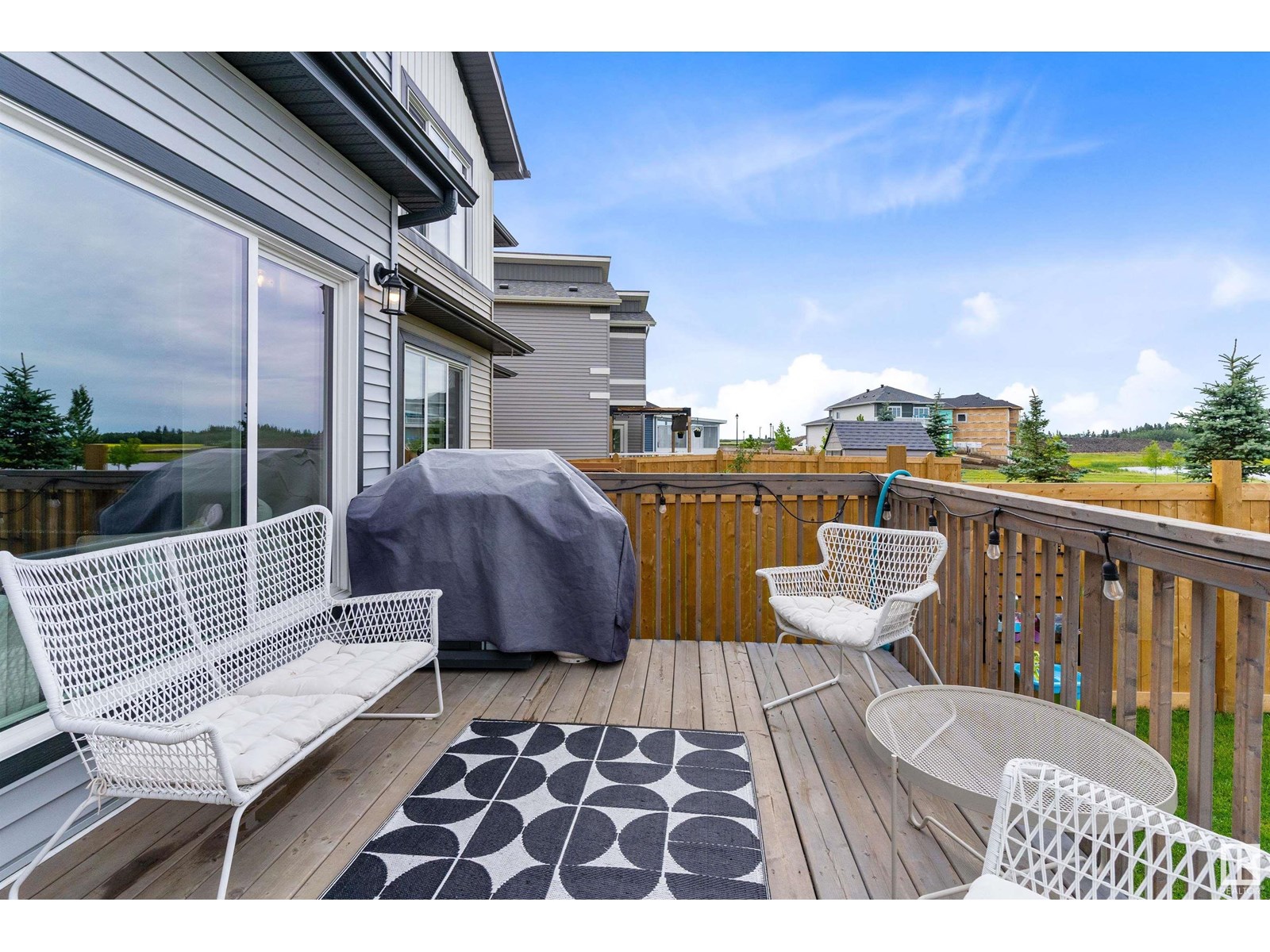 Photo 4 of 1028 Berg Pl, Leduc AB