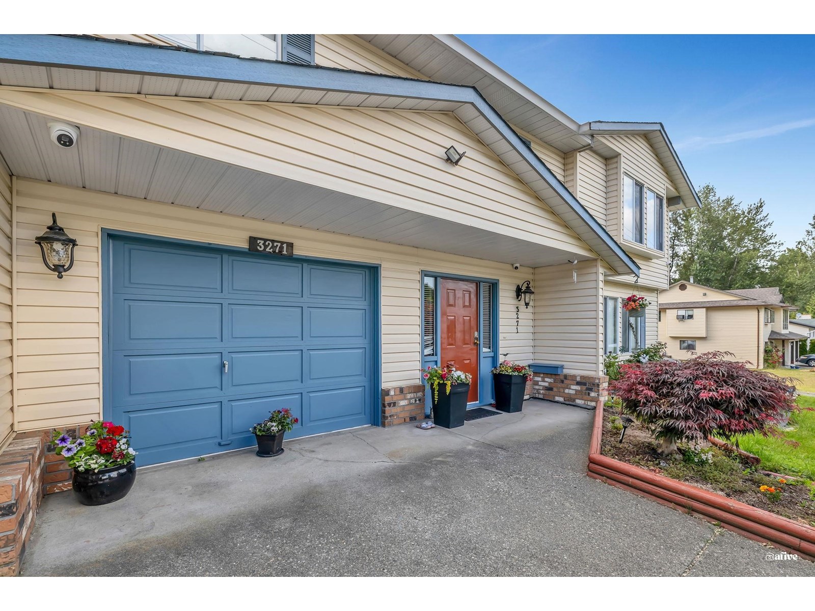 Photo 8 of 3271 Horn Street, Abbotsford BC