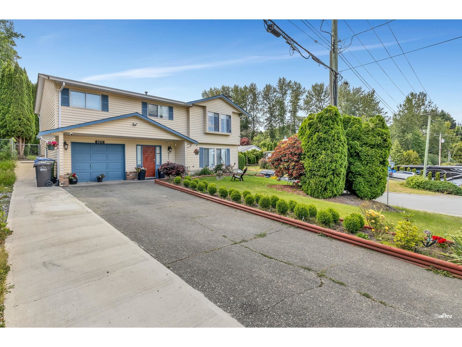 Photo 7 of 3271 Horn Street, Abbotsford BC