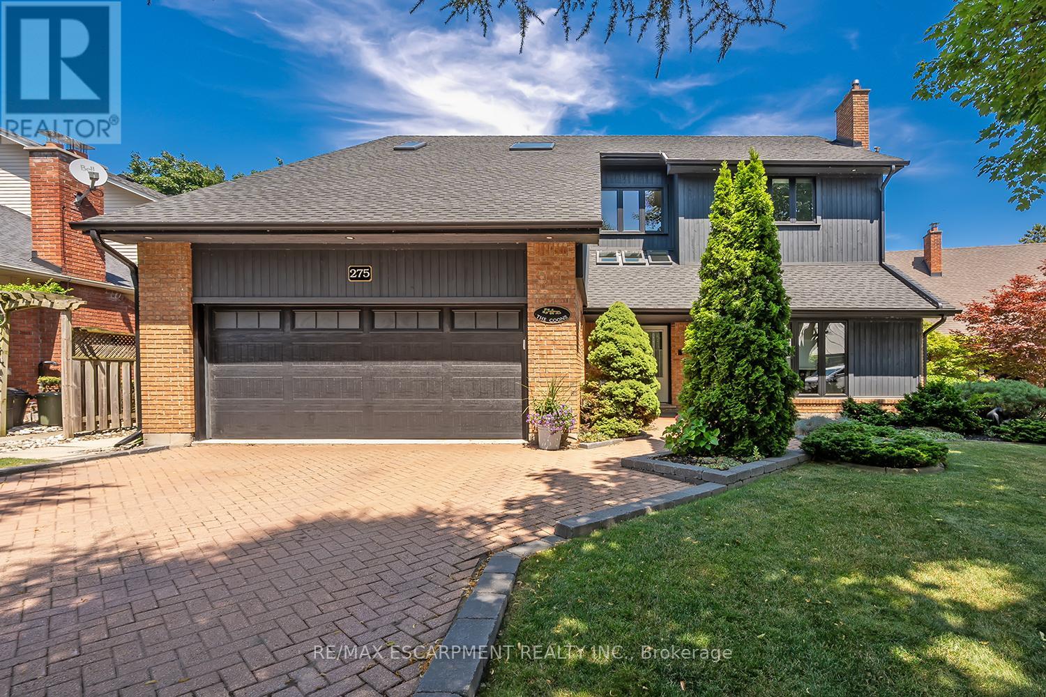 Photo 9 of 275 Alexander Court, Burlington ON