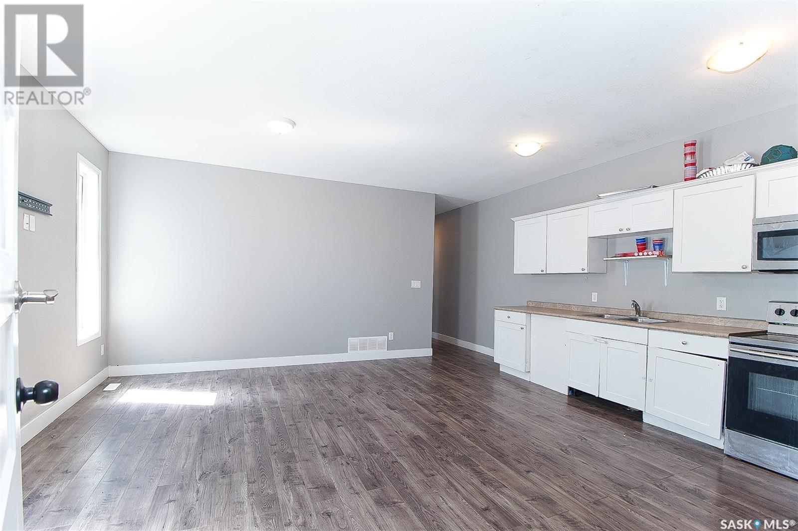Photo 26 of 1352 Angus Street, Regina SK