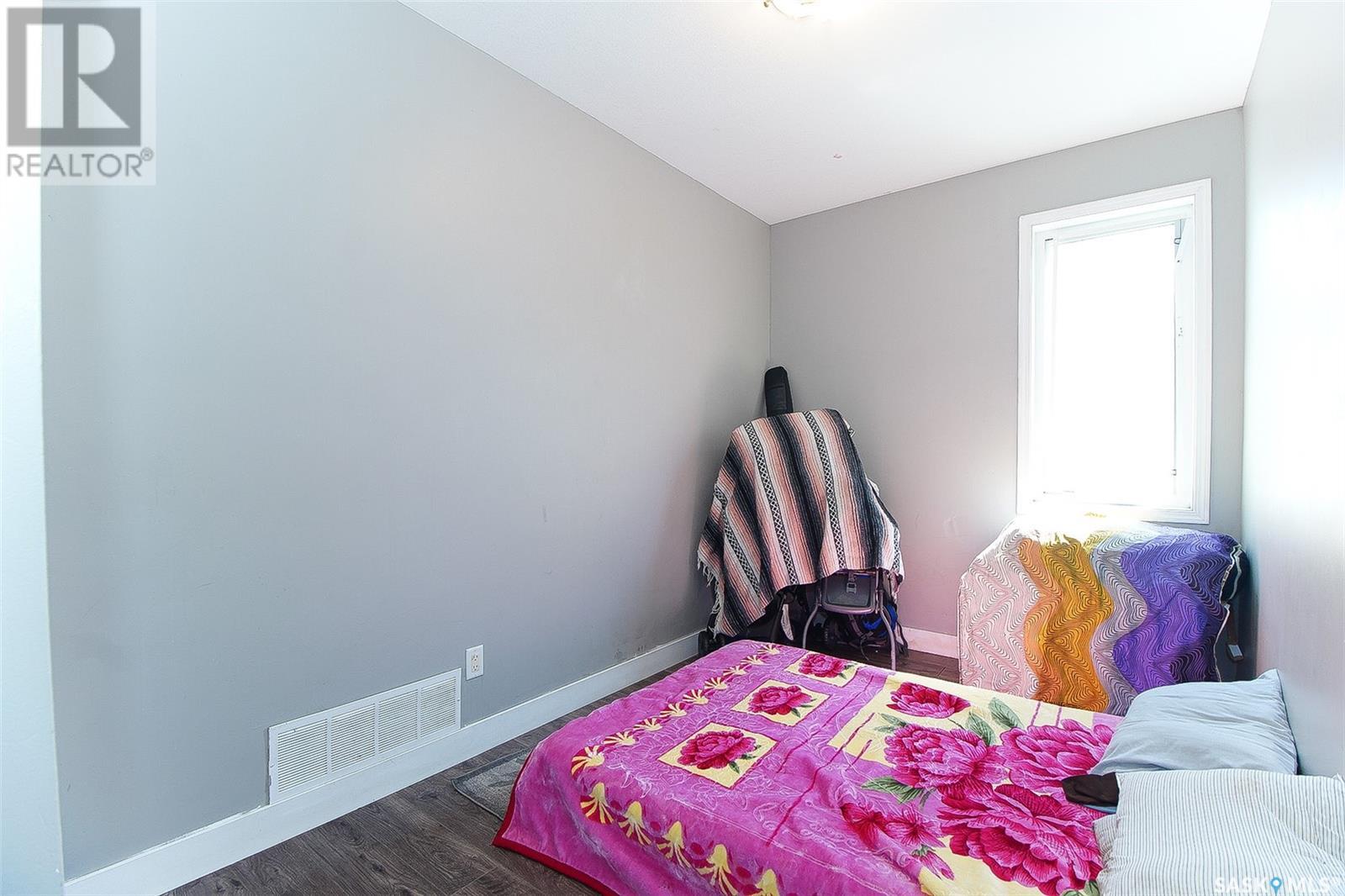 Photo 40 of 1352 Angus Street, Regina SK