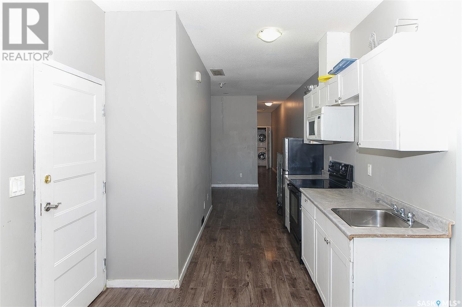 Photo 20 of 1352 Angus Street, Regina SK