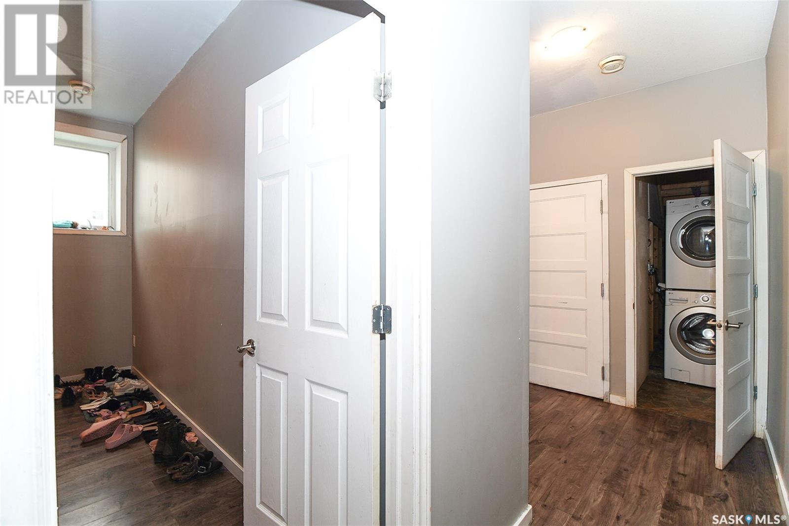 Photo 45 of 1352 Angus Street, Regina SK
