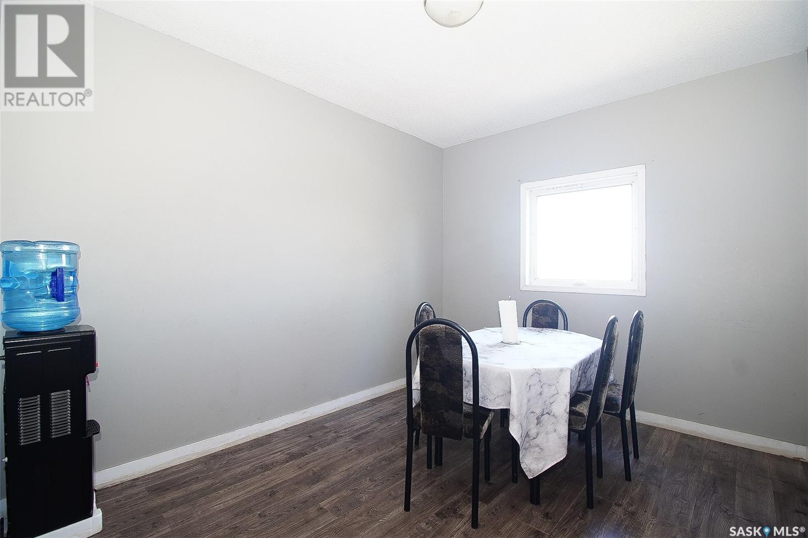 Photo 6 of 1352 Angus Street, Regina SK