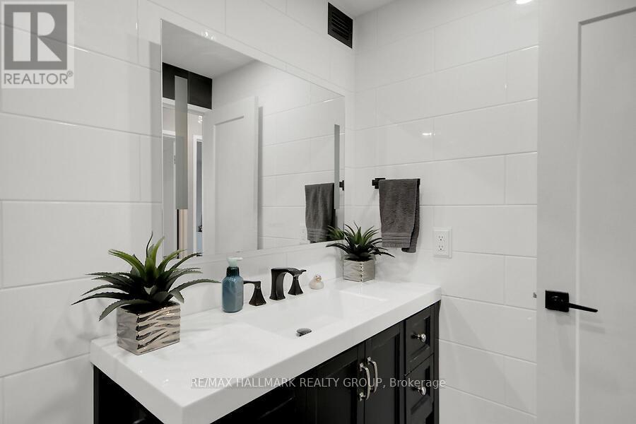 Photo 30 of 2201 1081 Ambleside Avenue, Ottawa ON