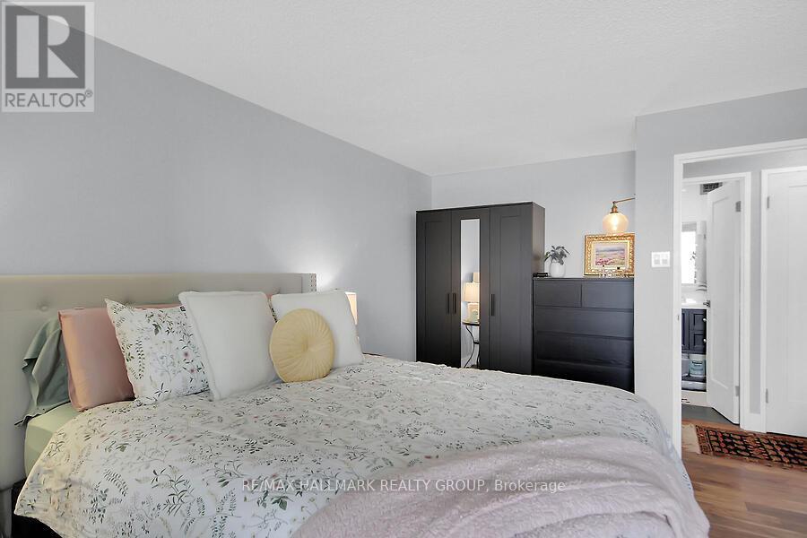 Photo 37 of 2201 1081 Ambleside Avenue, Ottawa ON