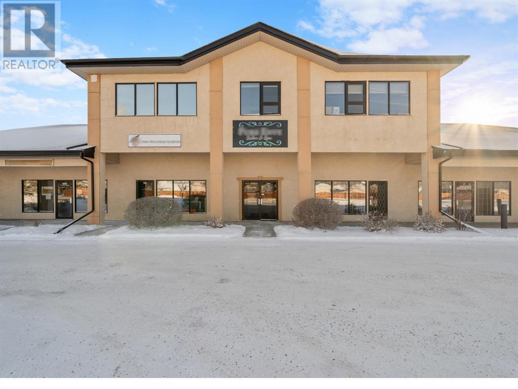 Photo 14 of 200 14 Crystalridge Drive, Okotoks AB