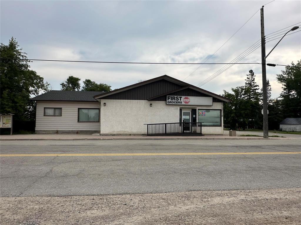 Photo 1 of 115 Railway Avenue, Whitemouth MB